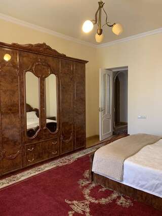 Отели типа «постель и завтрак» VVS PLACE Ереван-1